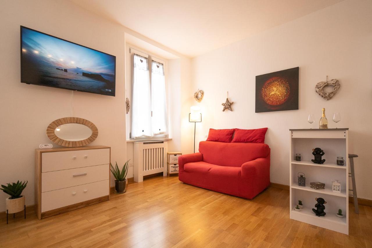 Portatorre Suite, A Charming Apartment In The Heart Of Como, Free Private Parking, Air Conditioning & More! Εξωτερικό φωτογραφία