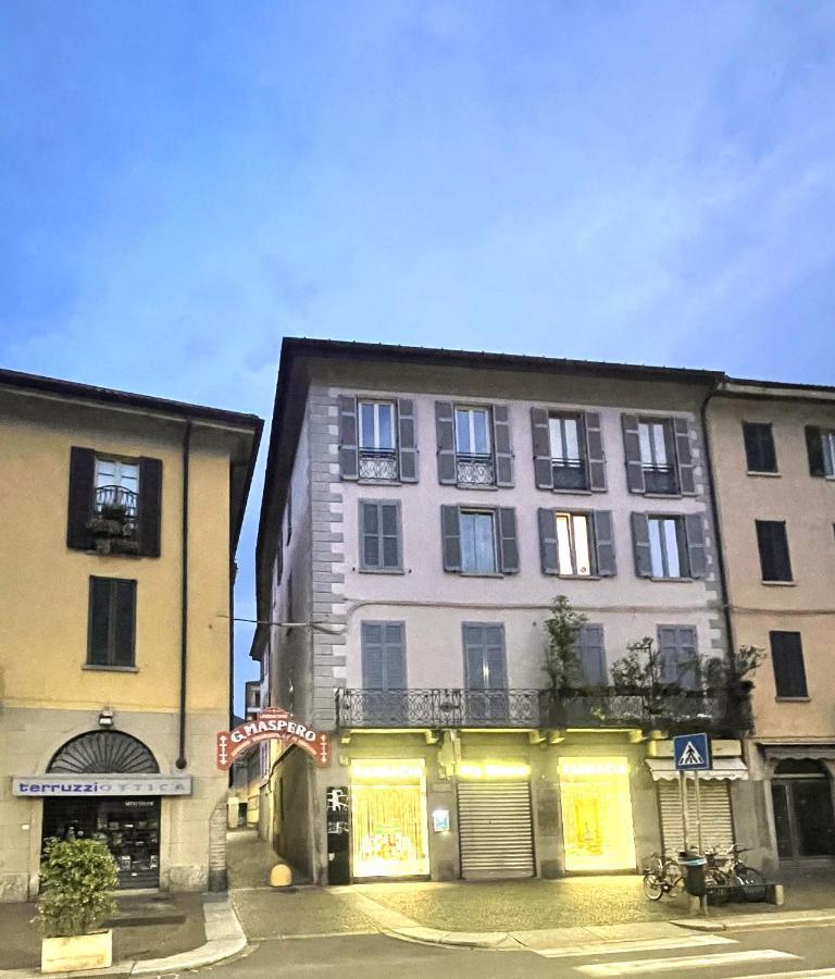 Portatorre Suite, A Charming Apartment In The Heart Of Como, Free Private Parking, Air Conditioning & More! Εξωτερικό φωτογραφία