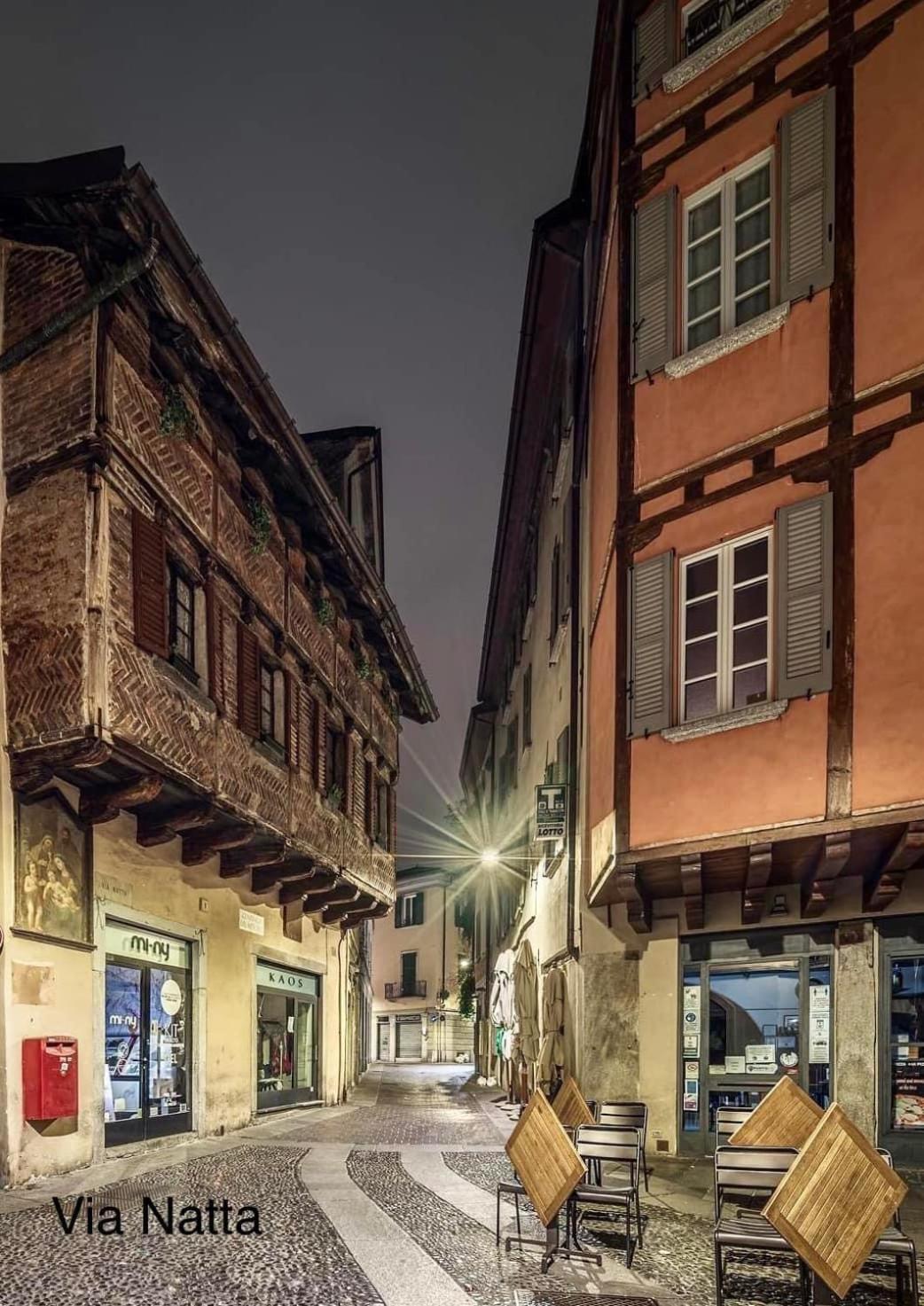 Portatorre Suite, A Charming Apartment In The Heart Of Como, Free Private Parking, Air Conditioning & More! Εξωτερικό φωτογραφία