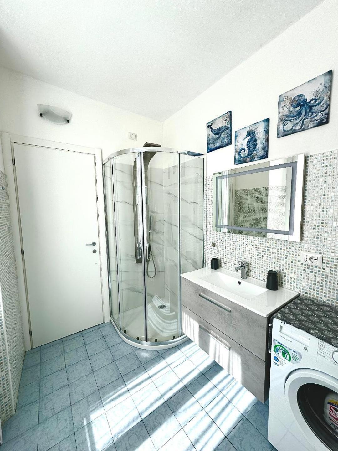 Portatorre Suite, A Charming Apartment In The Heart Of Como, Free Private Parking, Air Conditioning & More! Εξωτερικό φωτογραφία