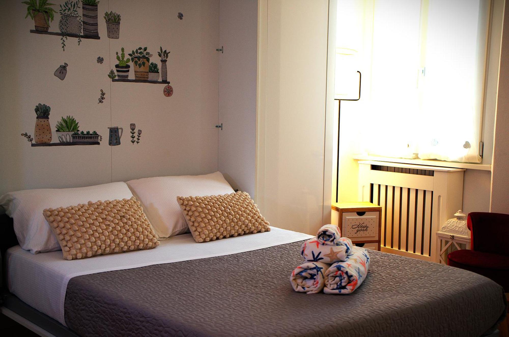 Portatorre Suite, A Charming Apartment In The Heart Of Como, Free Private Parking, Air Conditioning & More! Εξωτερικό φωτογραφία