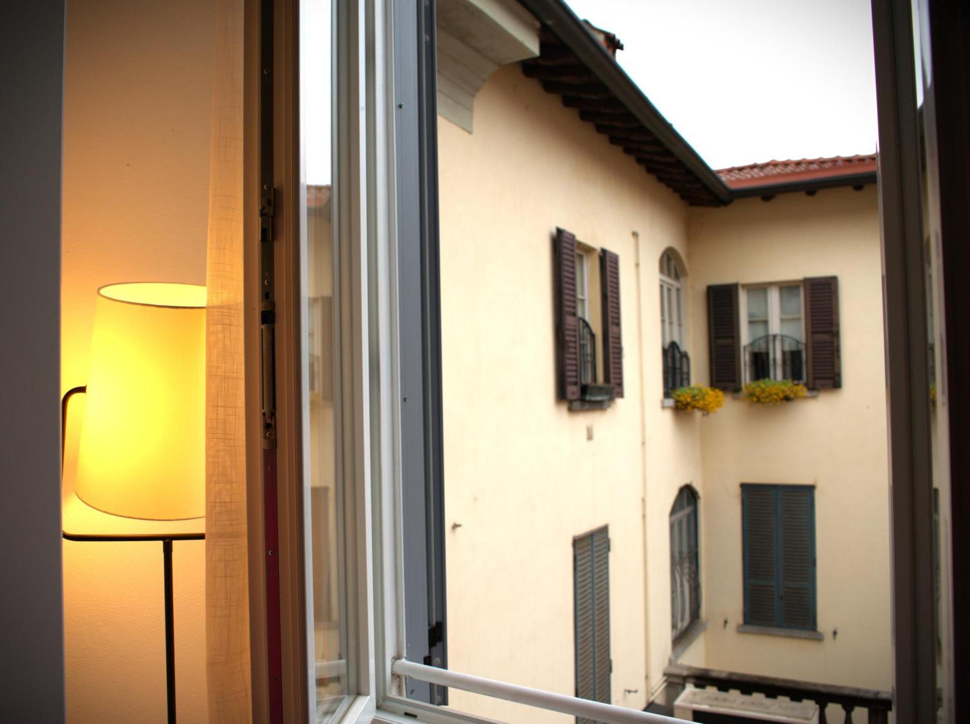 Portatorre Suite, A Charming Apartment In The Heart Of Como, Free Private Parking, Air Conditioning & More! Εξωτερικό φωτογραφία